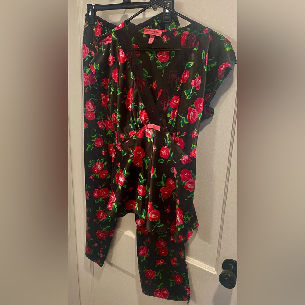 Betsey Johnson Black and Red Floral Pajama Set
